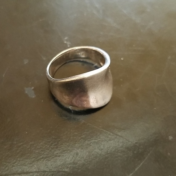 Sterling Silver Wavy Ring - Picture 4 of 7